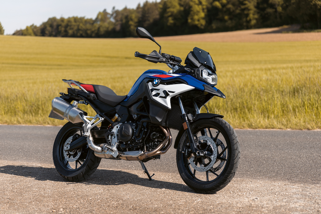 Bmw Motorrad Presents The New Bmw F 900 Gs, F 900 Gs Adventure And F 800 Gs