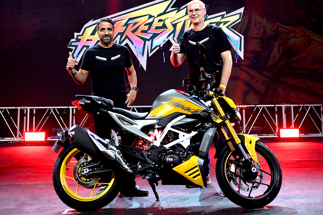 Tvs Launches Of It’s All New Naked Sports Tvs Apache Rtr 310