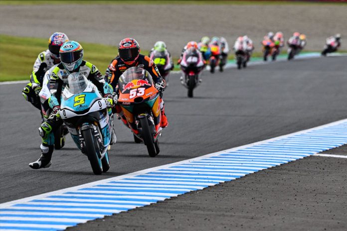 Masia Leads Moto3 Into Mandalika