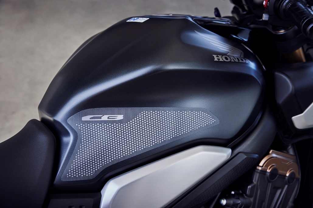 New 2024 CB650R: Minimalist Perfection, Street Motorcycle