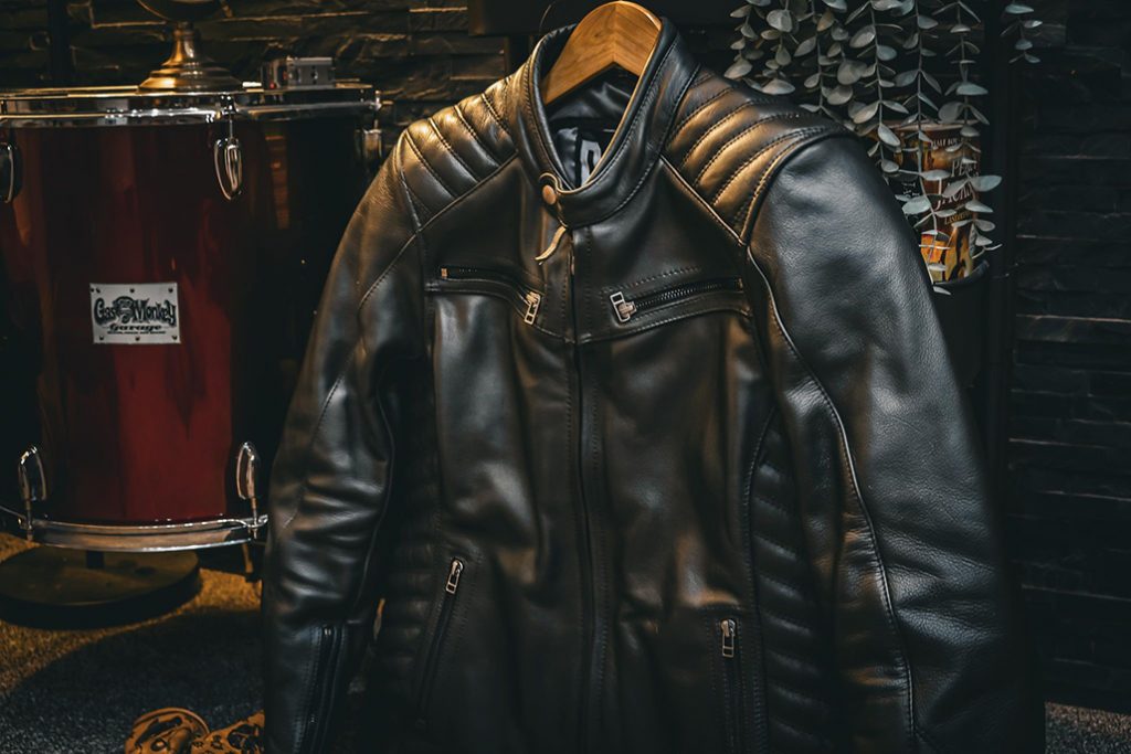 Buy RST Roadster II Leather Jacket Online with Free Shipping –  superbikestore