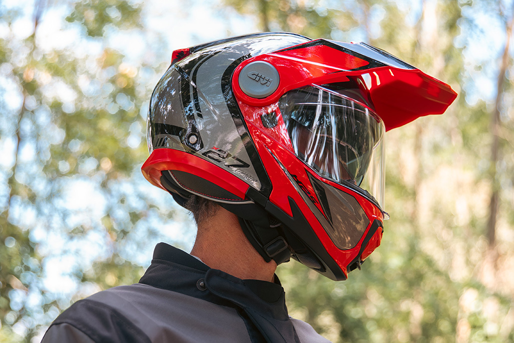 X.27 Tourer: a trail version of the modular helmet