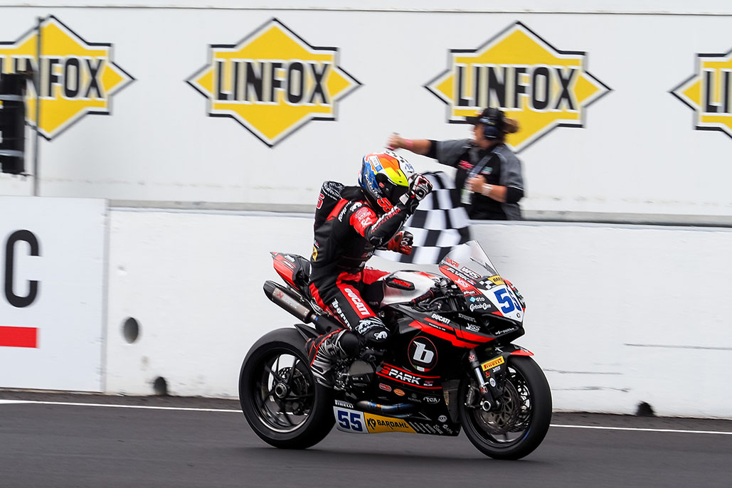 Montella Triumphs In Thrilling Worldssp Race 1 At Phillip Island