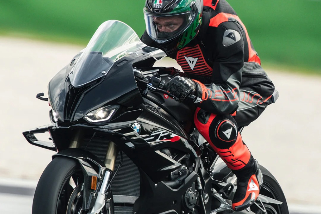 Dainese Unveils Audax D-zip 1pc Perf. Leather Suit, Axial 2 Boots, & Full Metal 7 Gloves