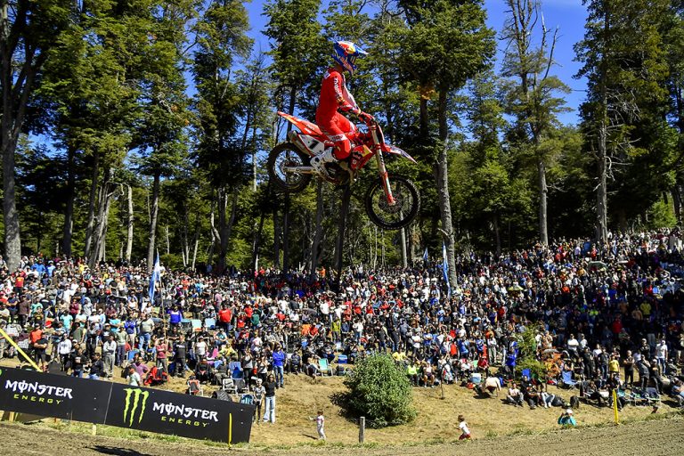 Jorge Prado And Kay De Wolf Take Hard Fought Victories In Patagonia Argentina