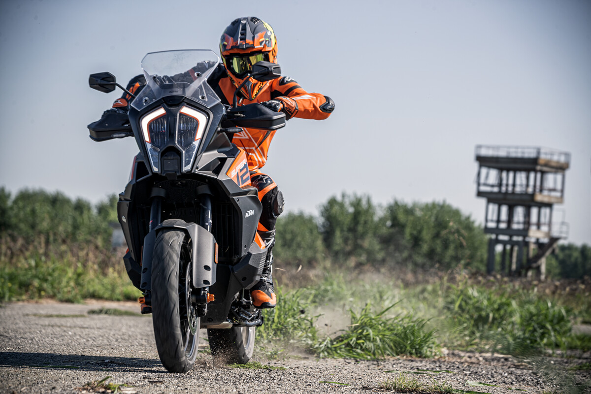 Ktm Offers Complimentary Warranty Extension On Street Models