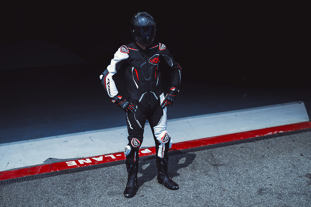 New From Ixon - Demonio Racing Suit