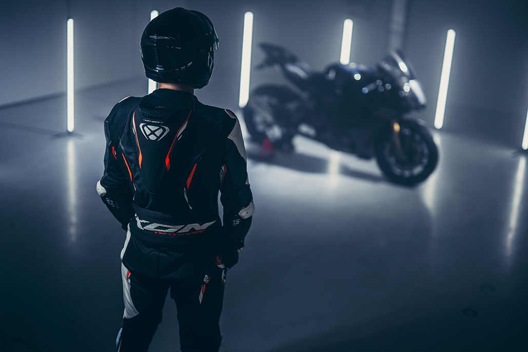 New From Ixon - Demonio Racing Suit