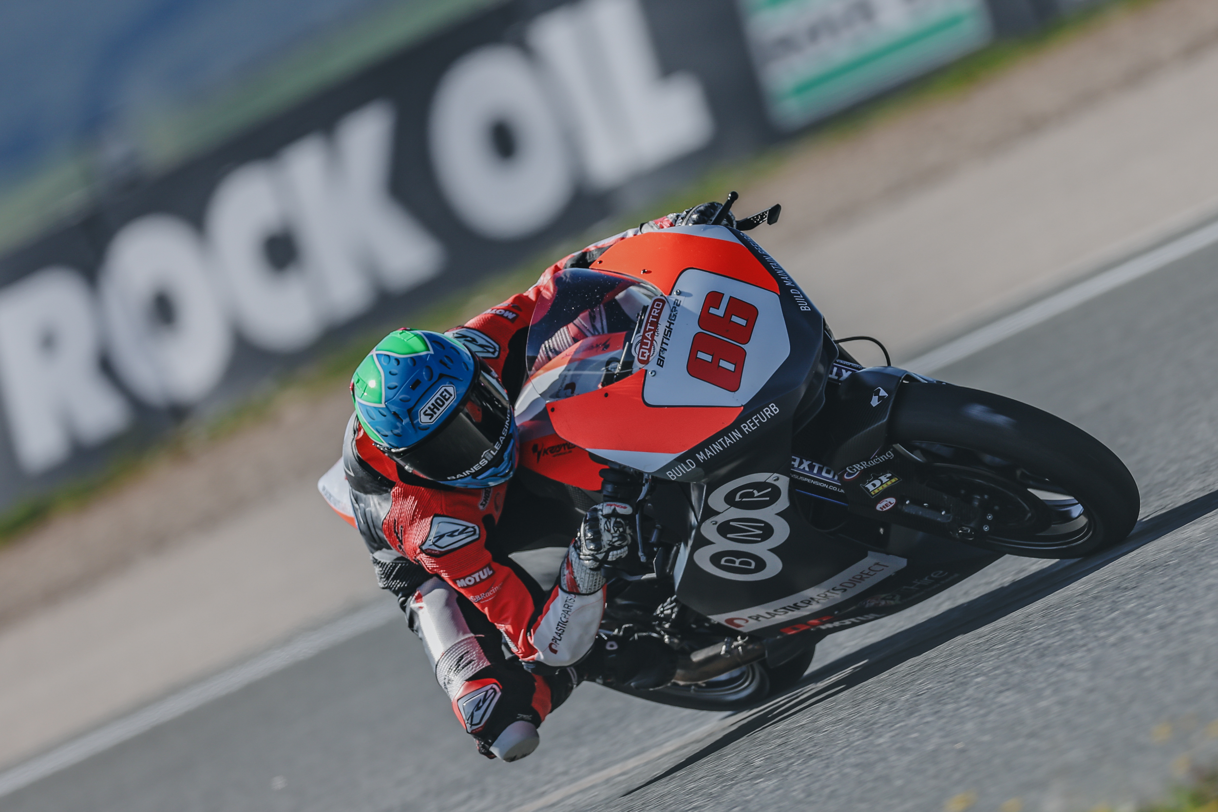 Bennetts British Superbike Championship And Support Classes Deliver Action-packed Day Of Racing At Circuito De Navarra