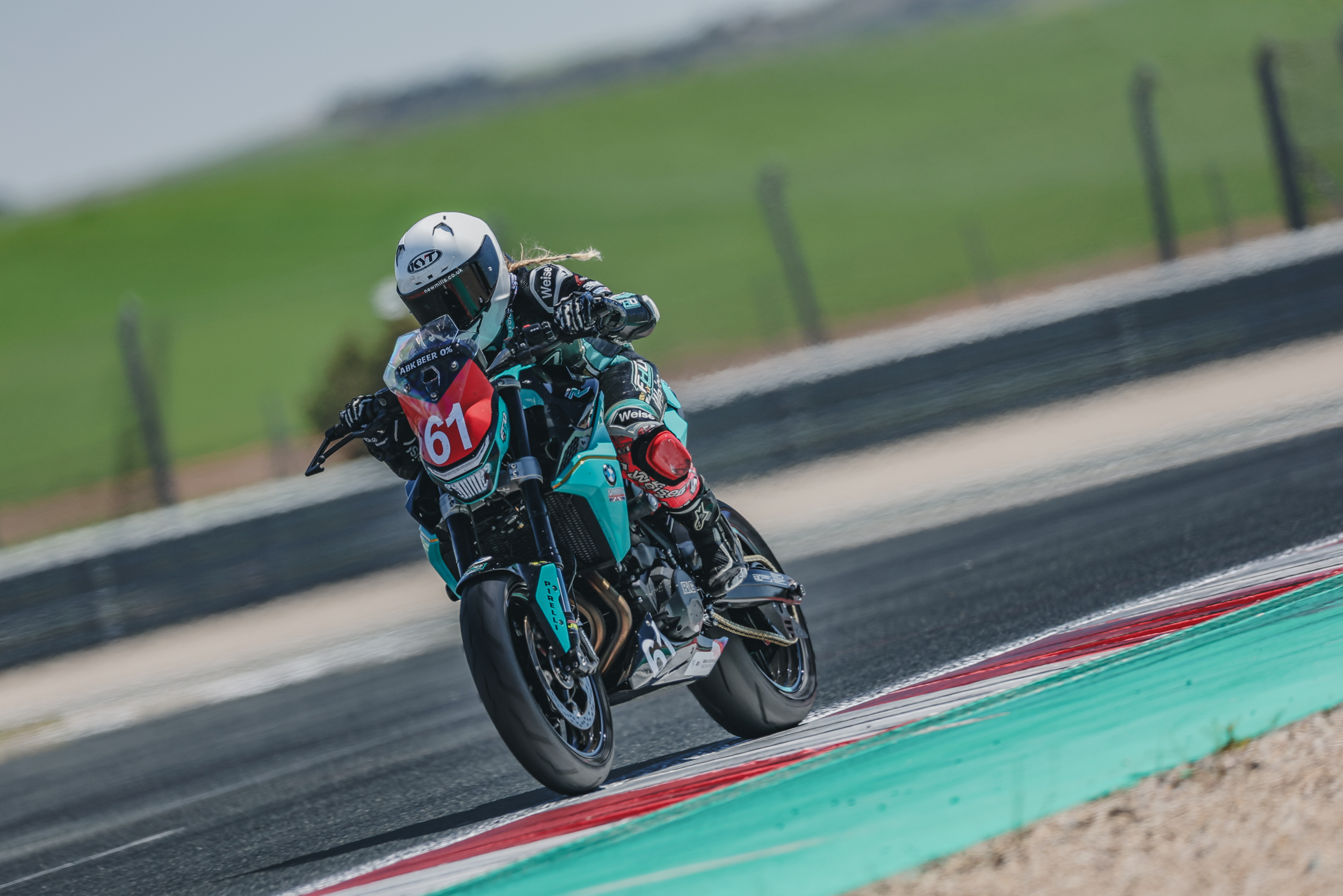 British Superbike Championship And Support Classes Deliver Intense Action In Season Opening Day At Circuito De Navarra