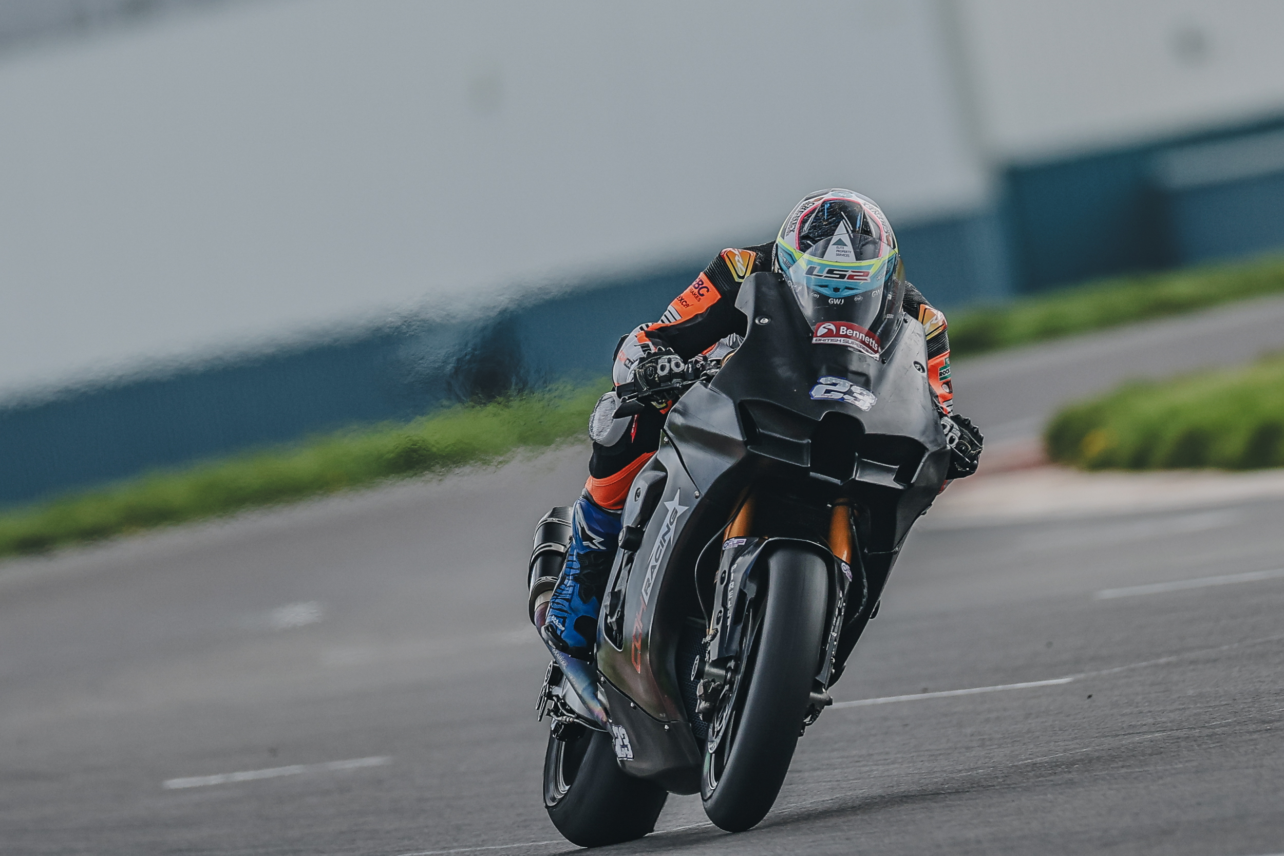 Luke Hedger Shows Resilience And Progress At Donington Park Bsb Test