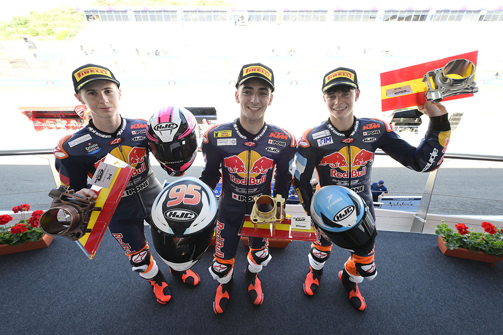 Morelli Heads Argentine Rookies 1-2 In Jerez Thriller