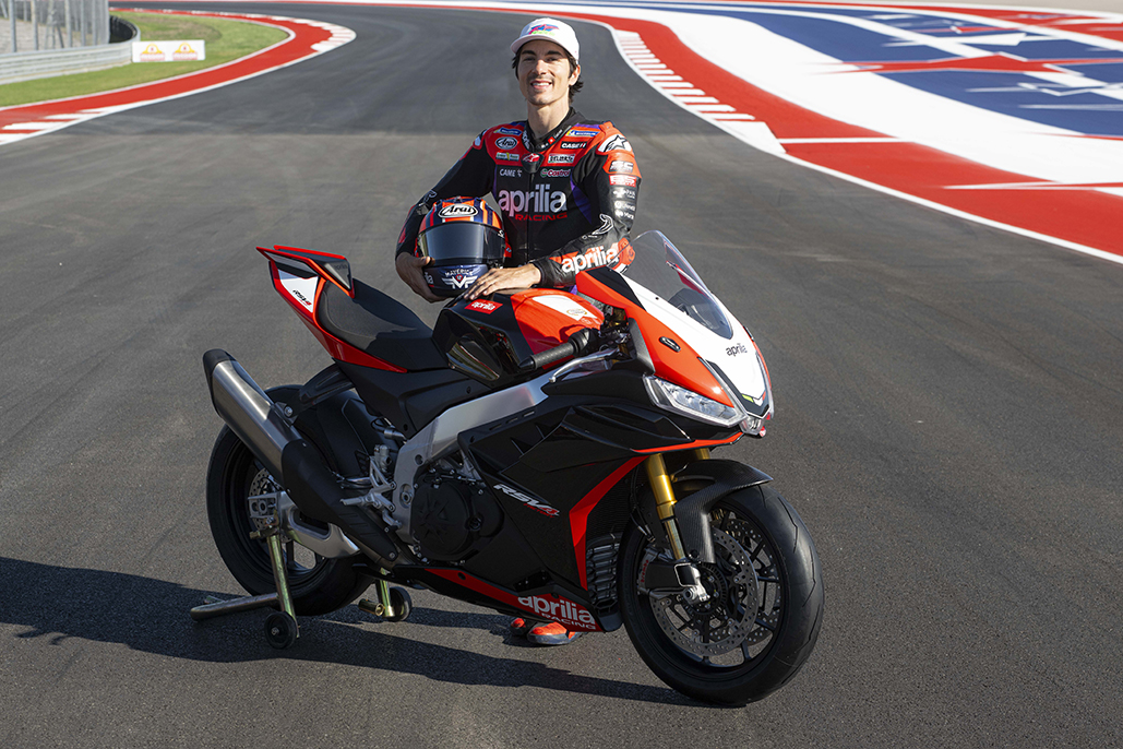 Special Edition Aprilia Rsv4 Factory & Tuono V4 Factory Se-09 Debut At Austin Motogp