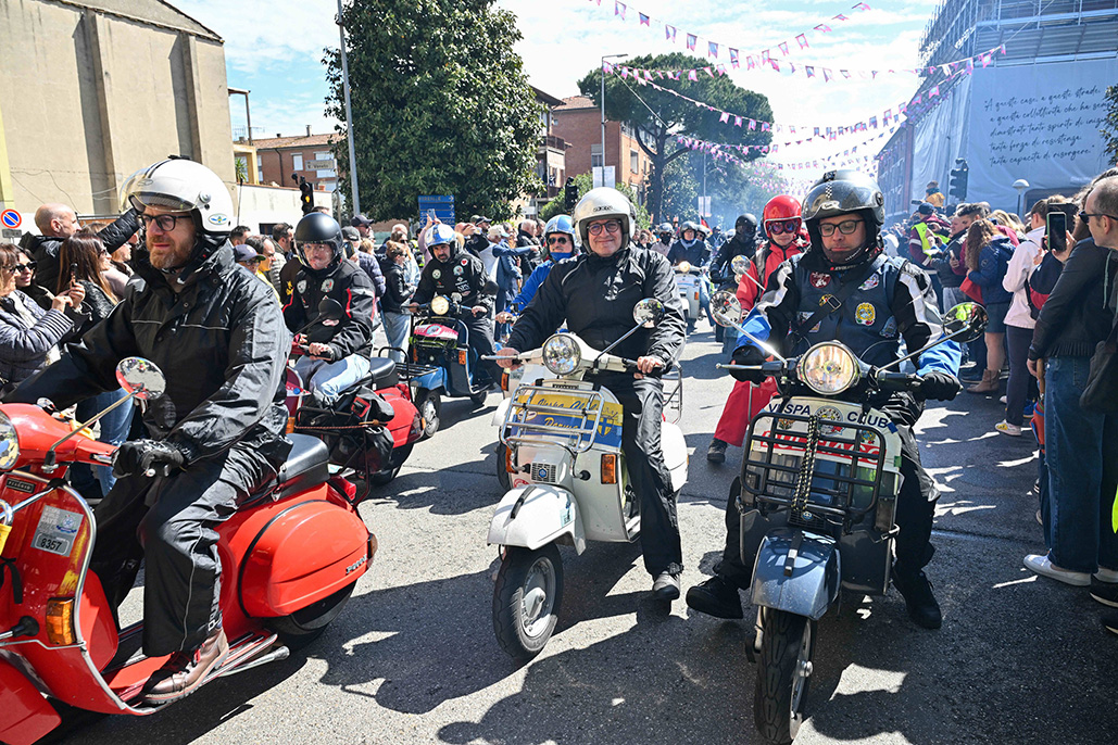 Vespa World Days 2024: A Global Celebration In Pontedera