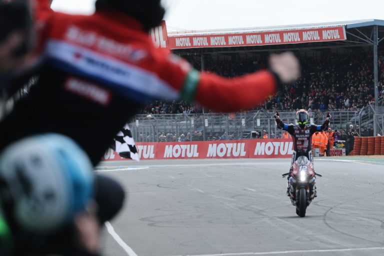 Yoshimura Sert Motul Fights Back To Win Ewc Opener