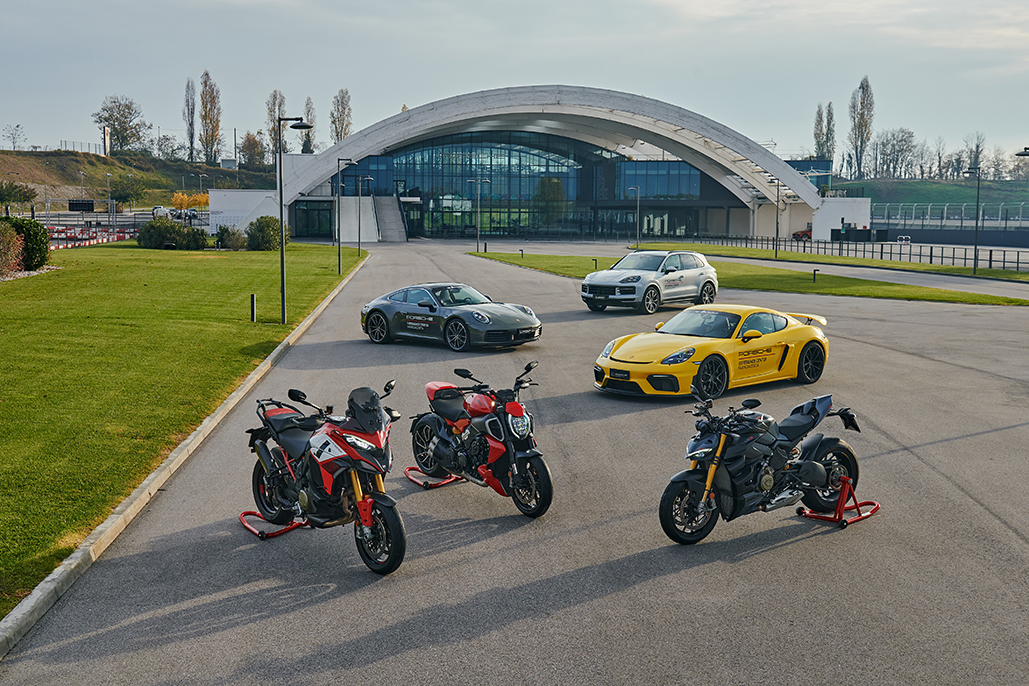 Ducati And Porsche Italy Together For An Unforgettable Experience