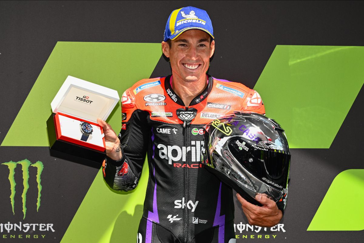 Espargaro Takes Fairytale Pole To Head Bagnaia And Raul Fernandez