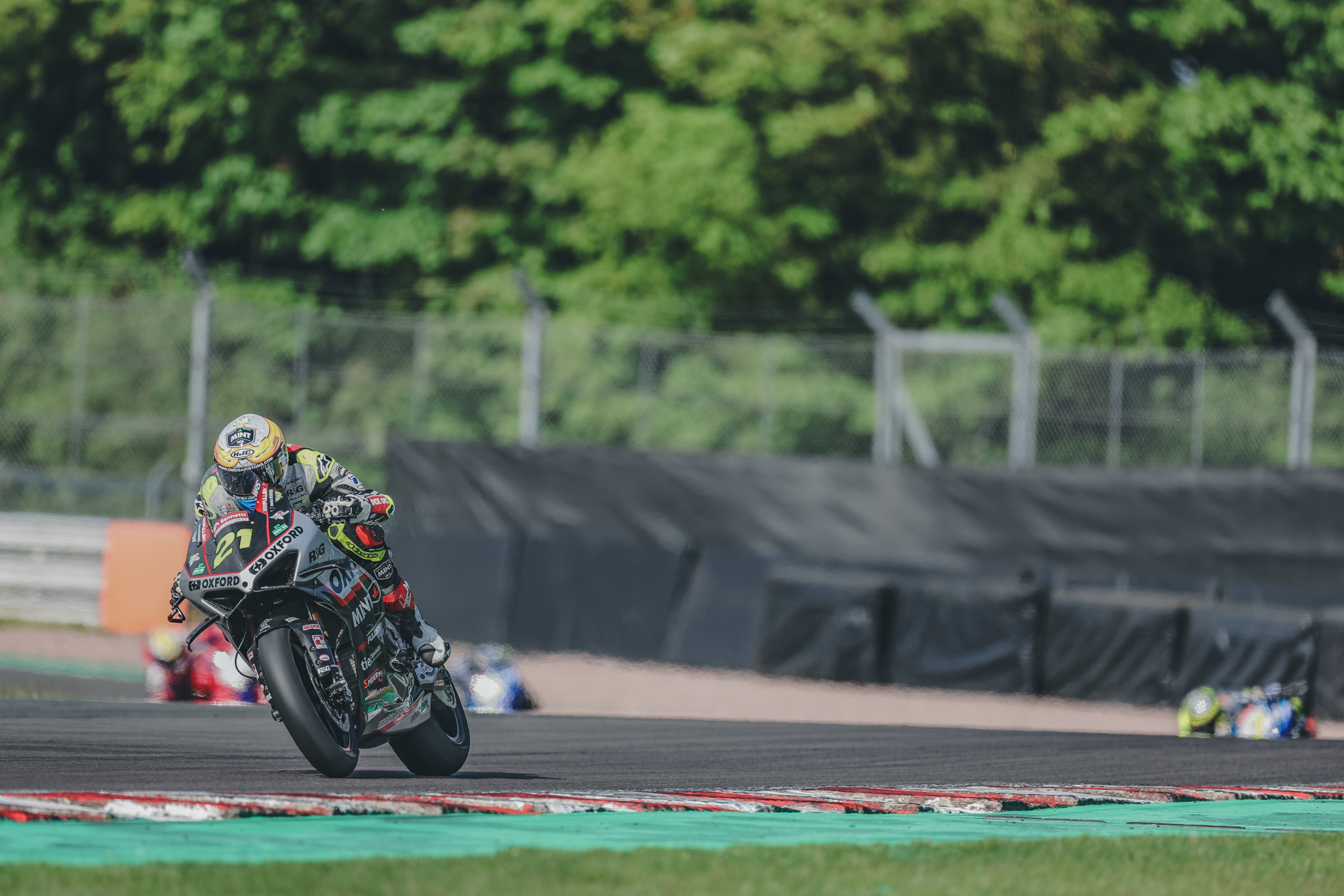 Irwin's Oulton Park Domination: Triple Delight For Pbm Ducati