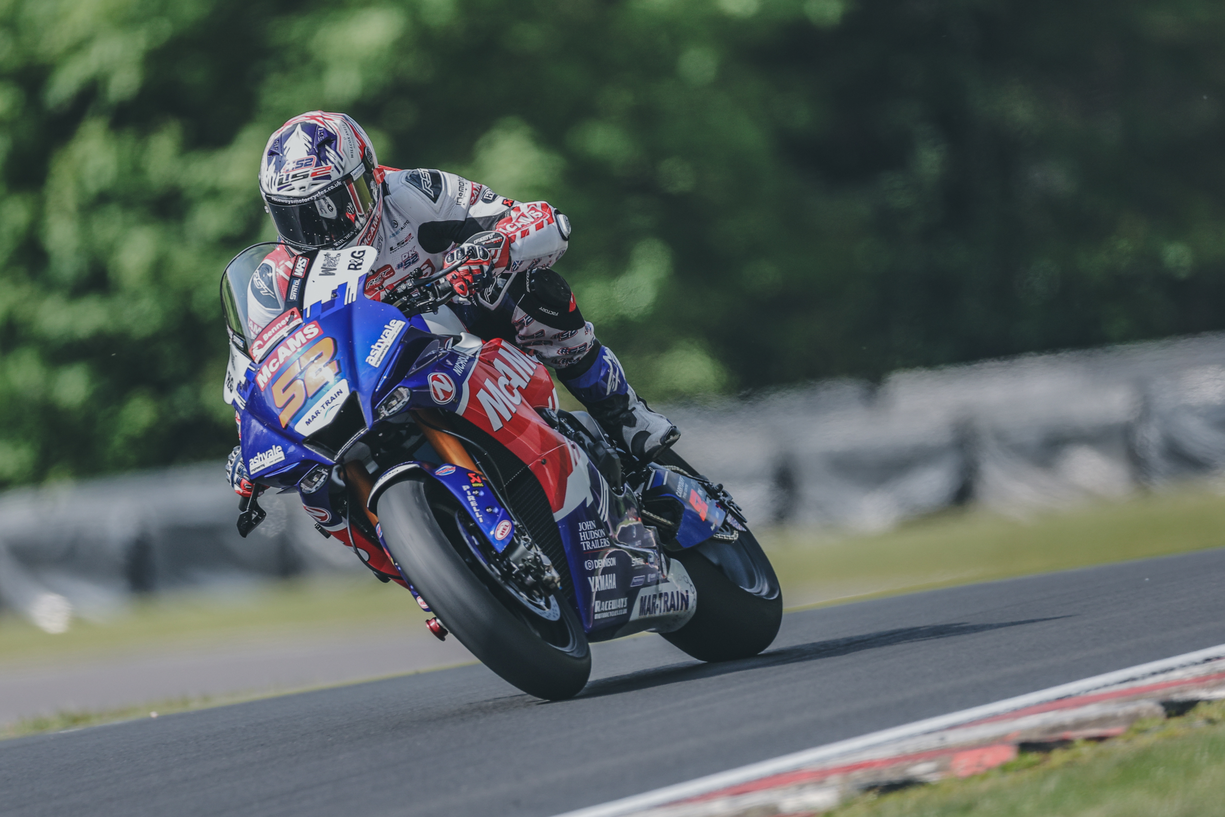 Irwin's Oulton Park Domination: Triple Delight For Pbm Ducati