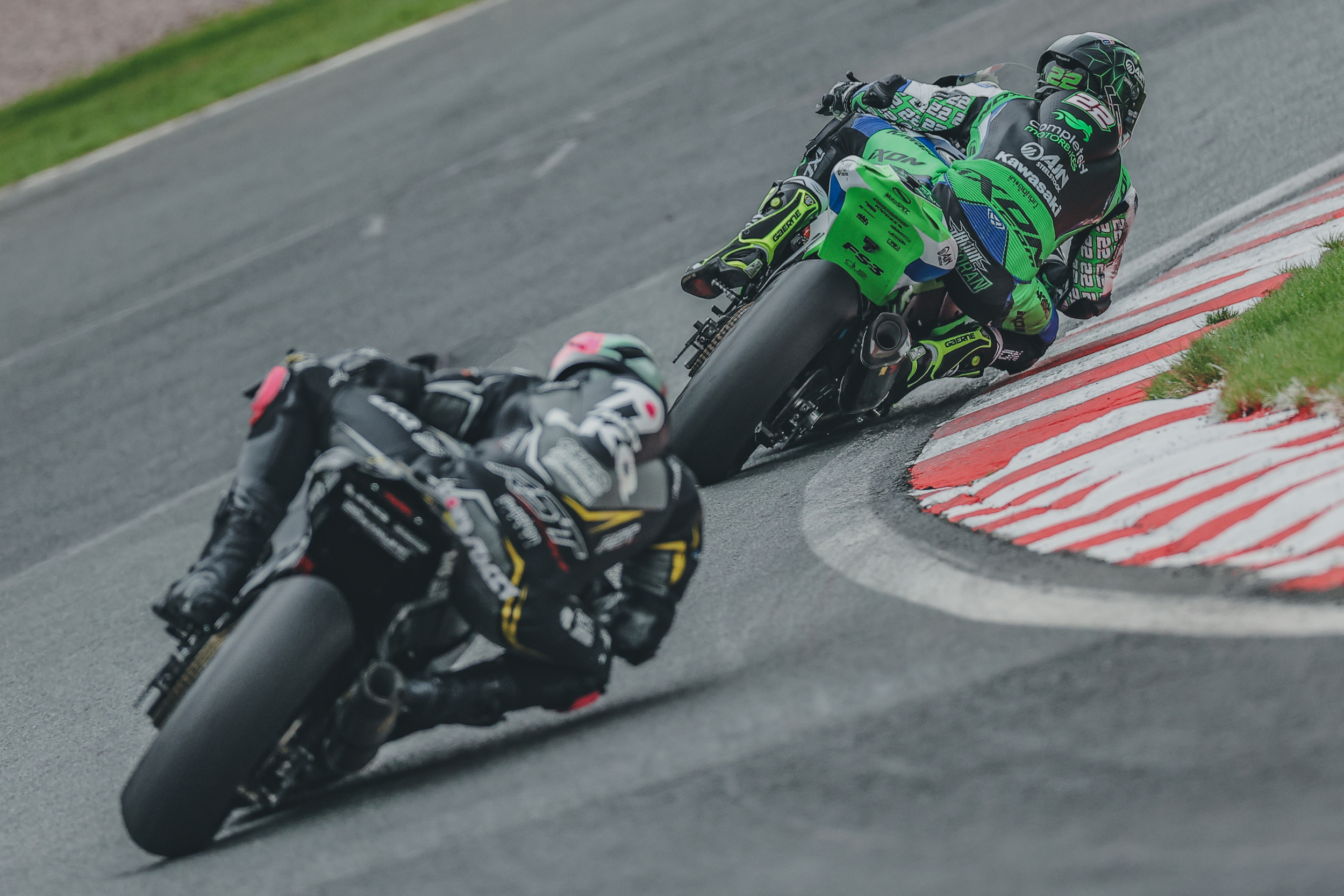 Irwin's Oulton Park Domination: Triple Delight For Pbm Ducati