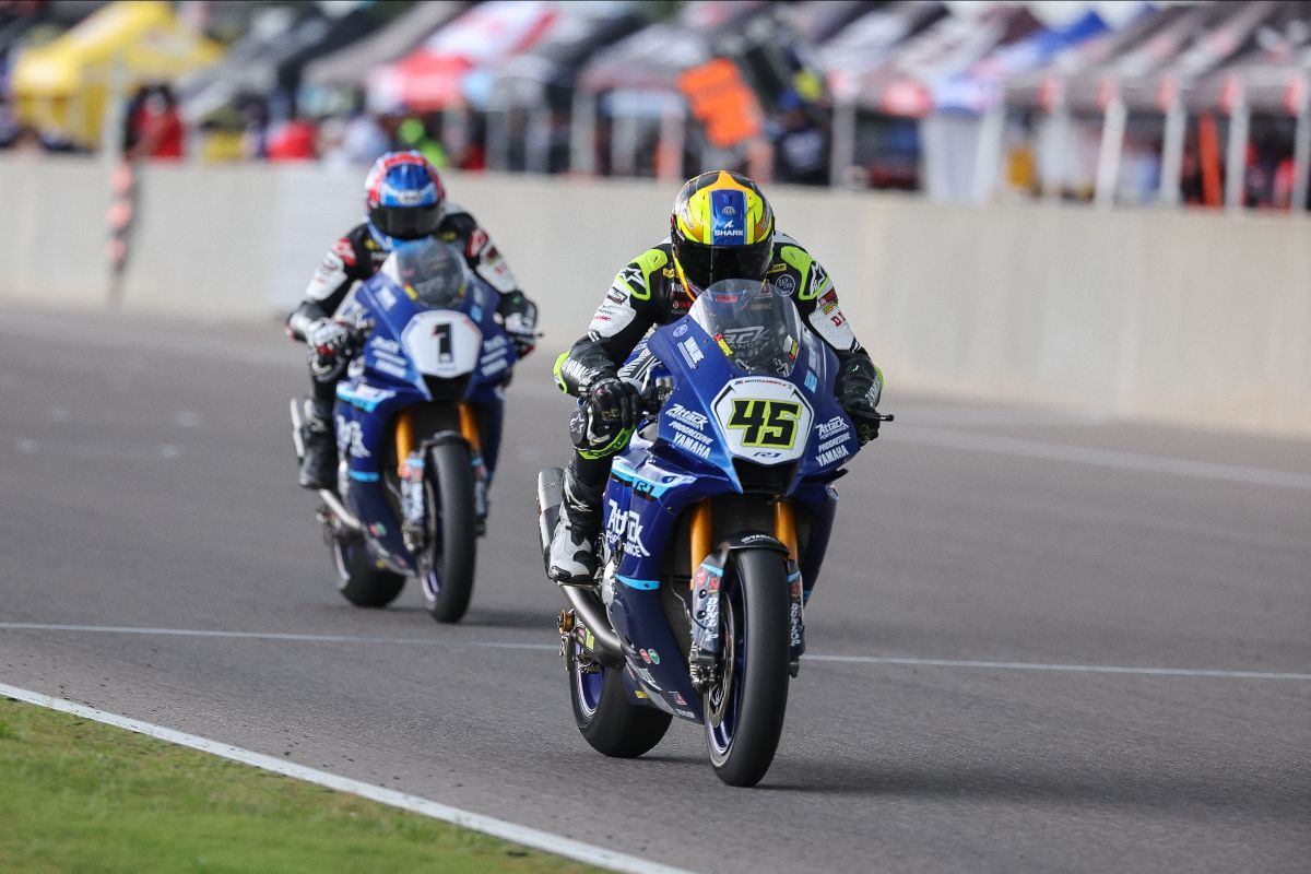 Petersen Withstands The Pressure To Take Superbike Victory At Barber