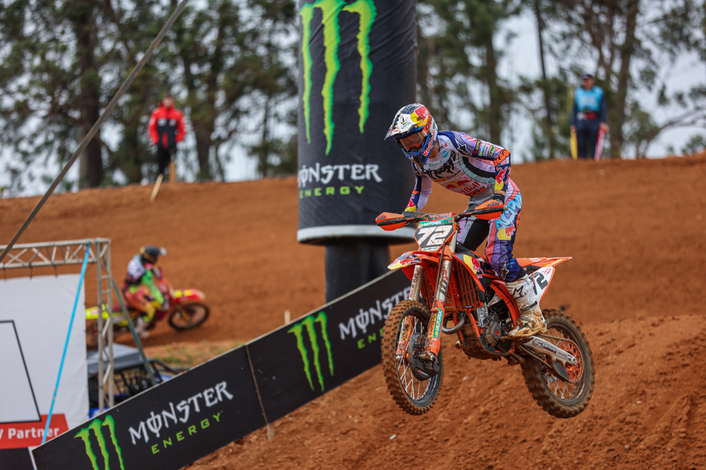 Ram Qualifying Race Wins For Gajser And Everts Through Tough Conditions In Portugal