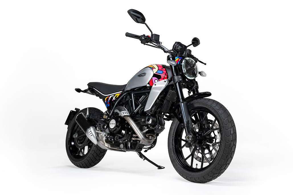 Scrambler Ducati presents the limited-edition cover kit for the Icon version