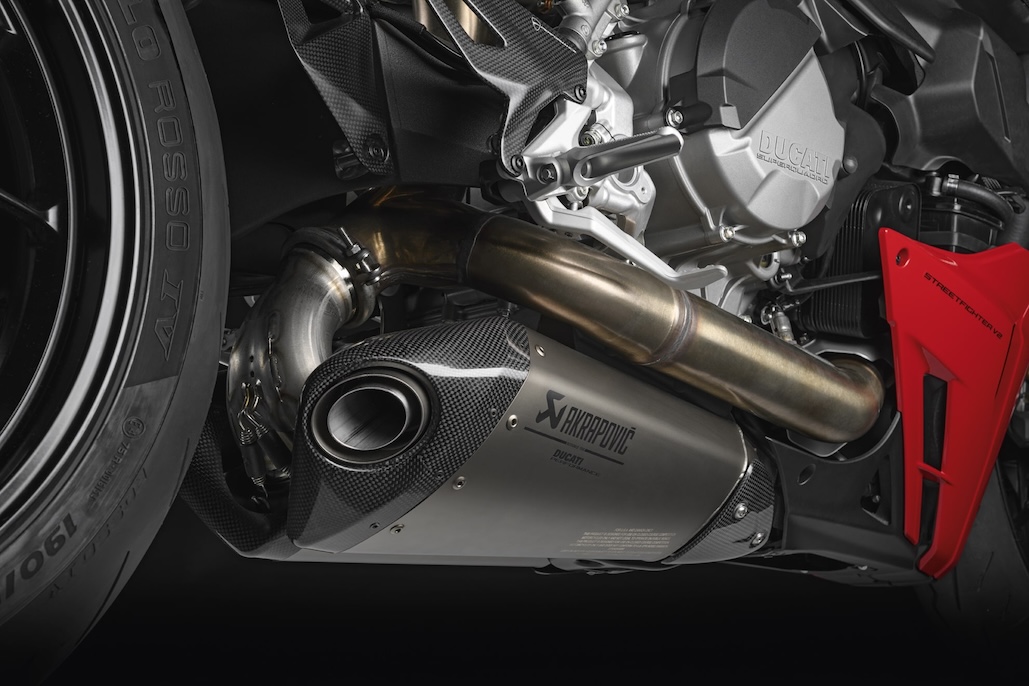 Streetfighter V2: Ducati Performance Accessories To Enhance Design And Performance