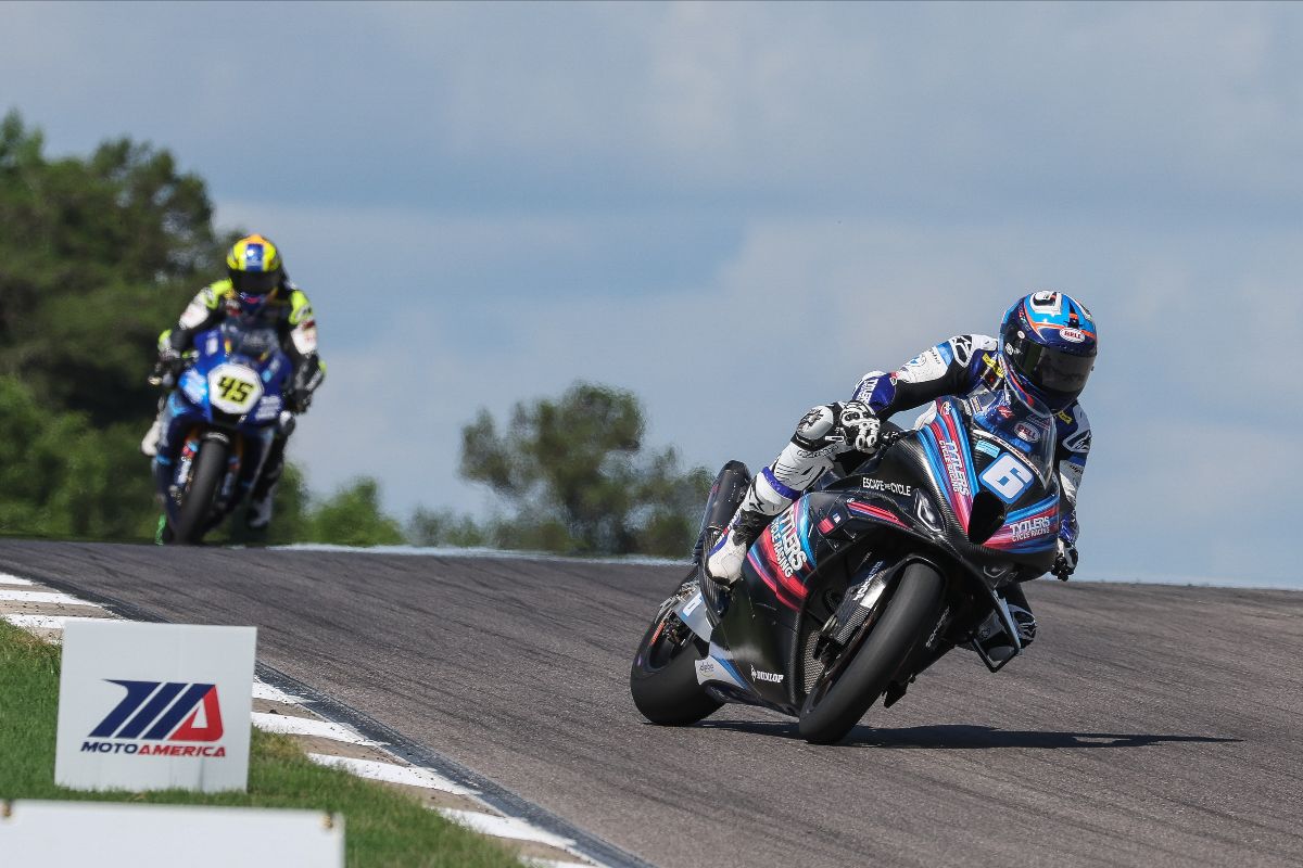 The Heat Is On As Motoamerica Superbikes Head To Road America