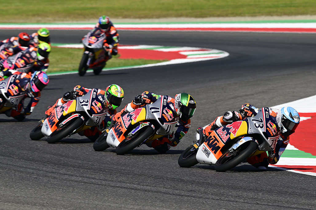 Brilliant Debut Rookies Win For Perrone In Mugello 2