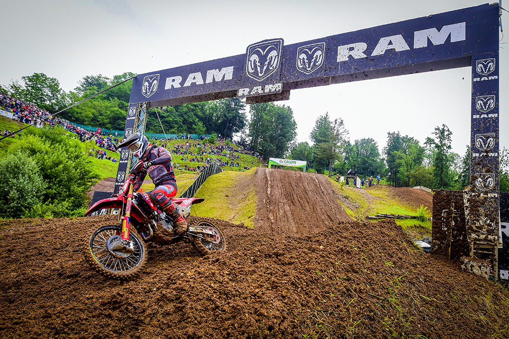 Gajser And Everts Are The Mud Maestros In The Ram Qualifying Races At Maggiora