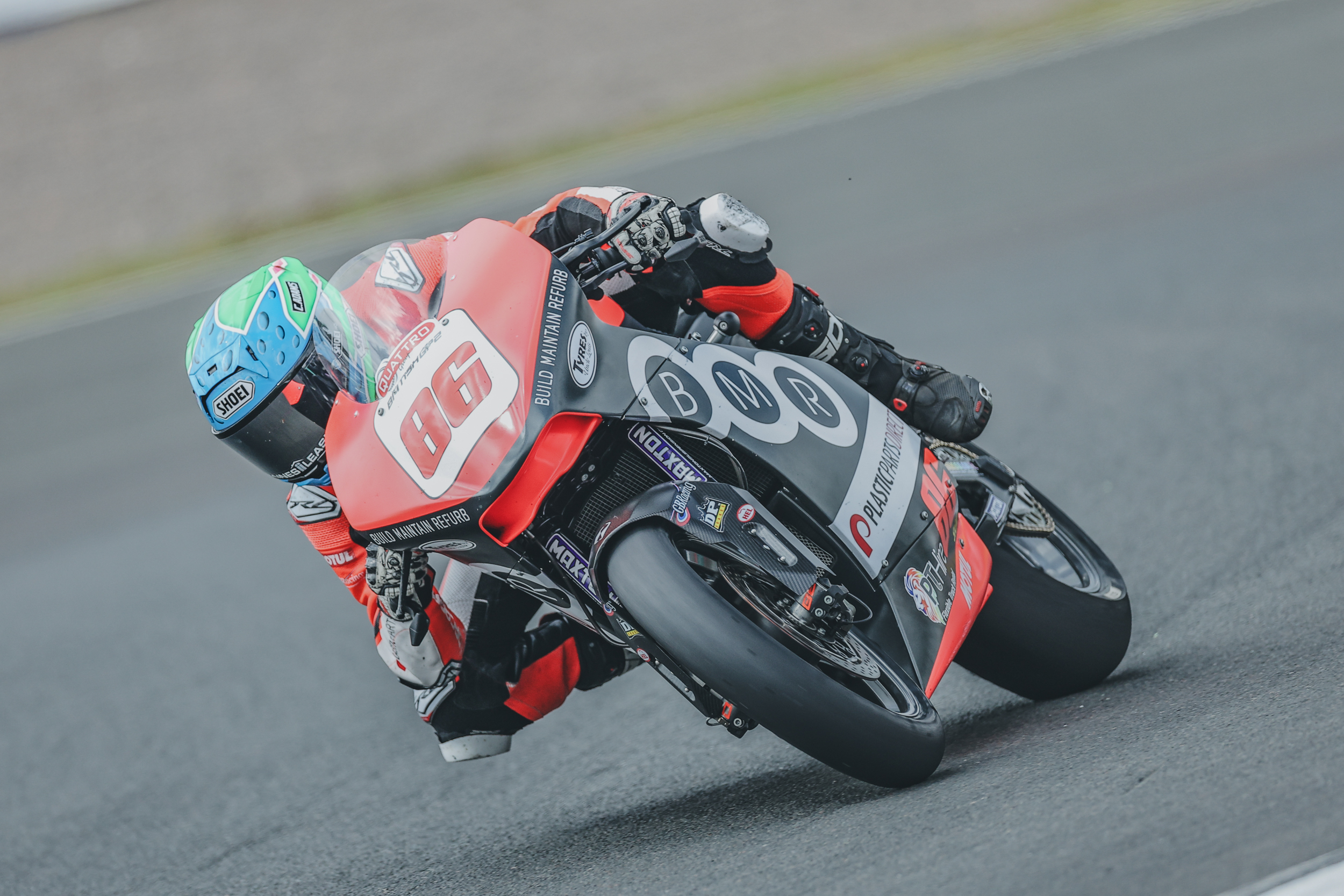 Kennedy Clinches Maiden Win For Honda Racing As Seeley Returns To Podium In Thrilling Quattro Group British Supersport Race 1 At Knockhill