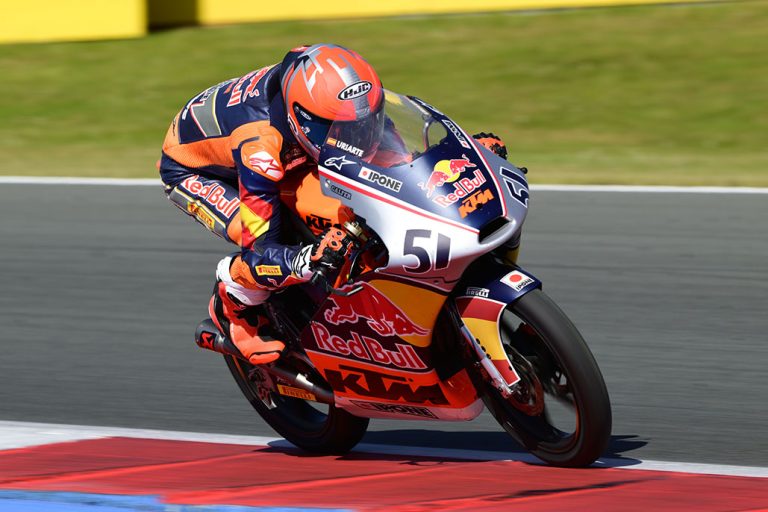 Uriarte Steals Race 1 Rookies Cup Win At Assen