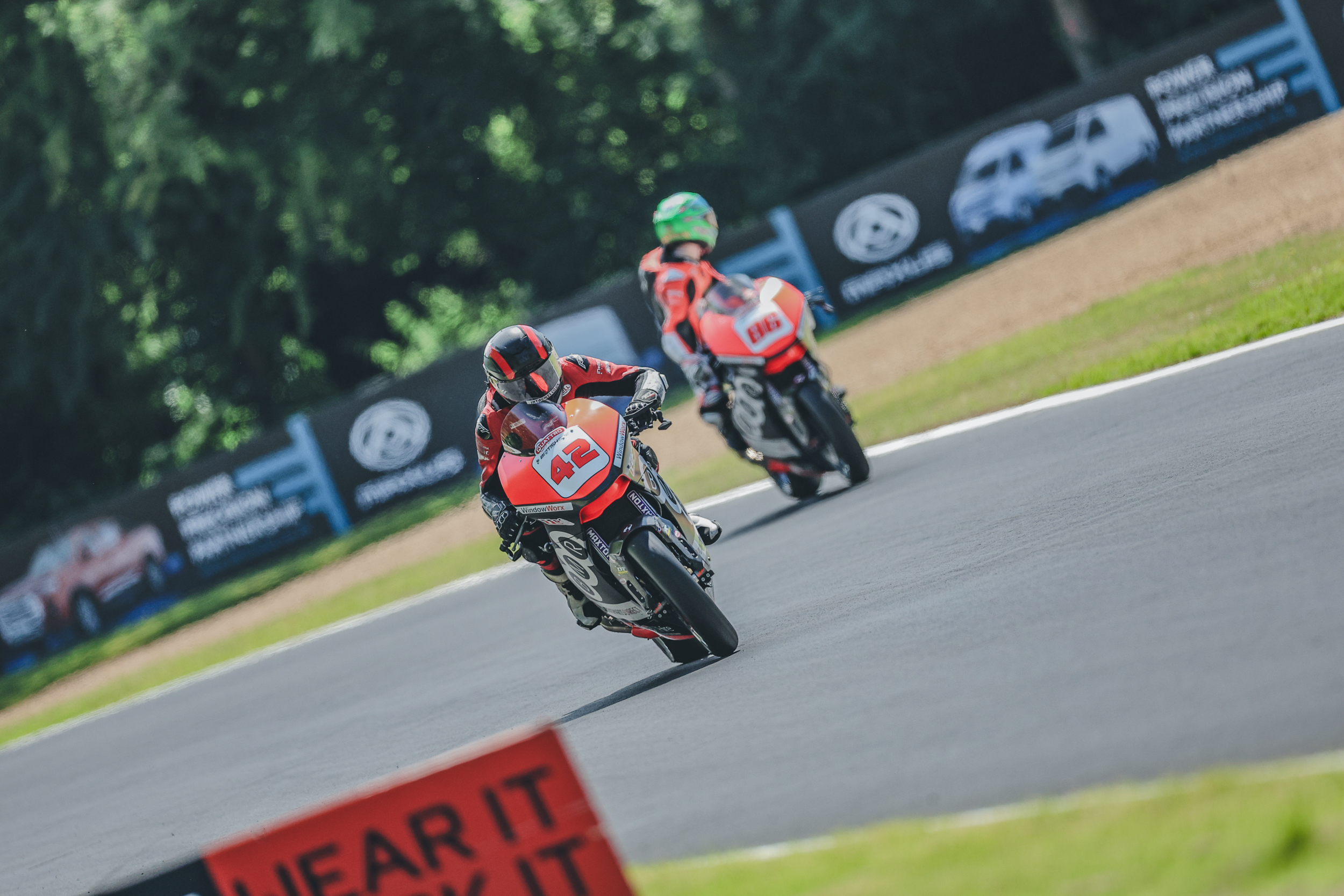 Currie Leads The Charge In Scorching Brands Hatch Practice