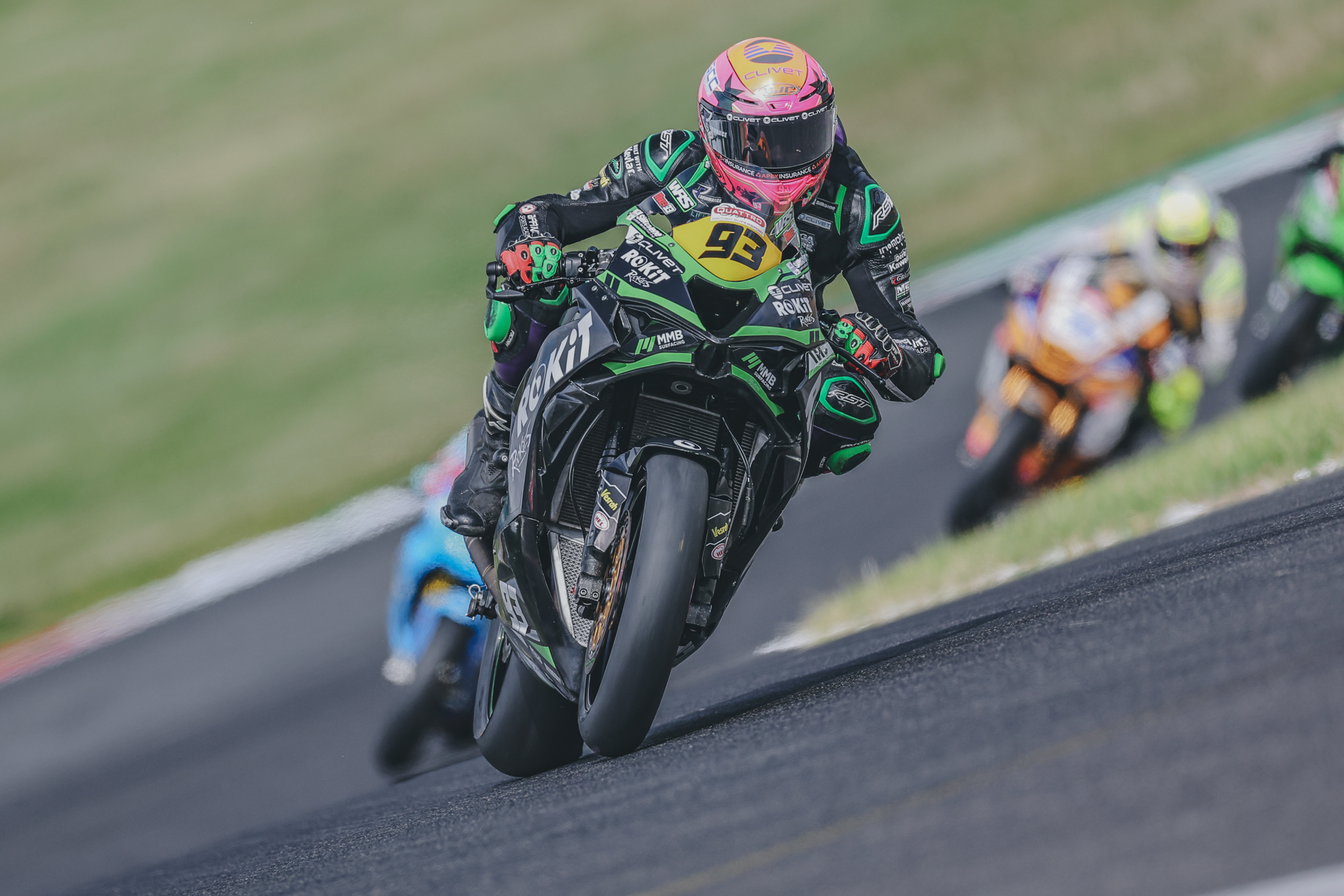 Kennedy Edges Currie In Thrilling Supersport Sprint At Brands Hatch