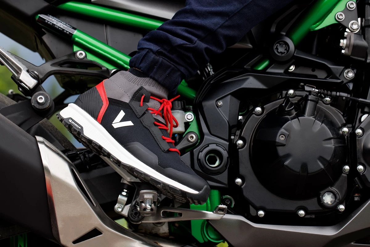 Vanucci Uses Michelin Tyre Tech In New Vub-1 Motorcycle Trainers