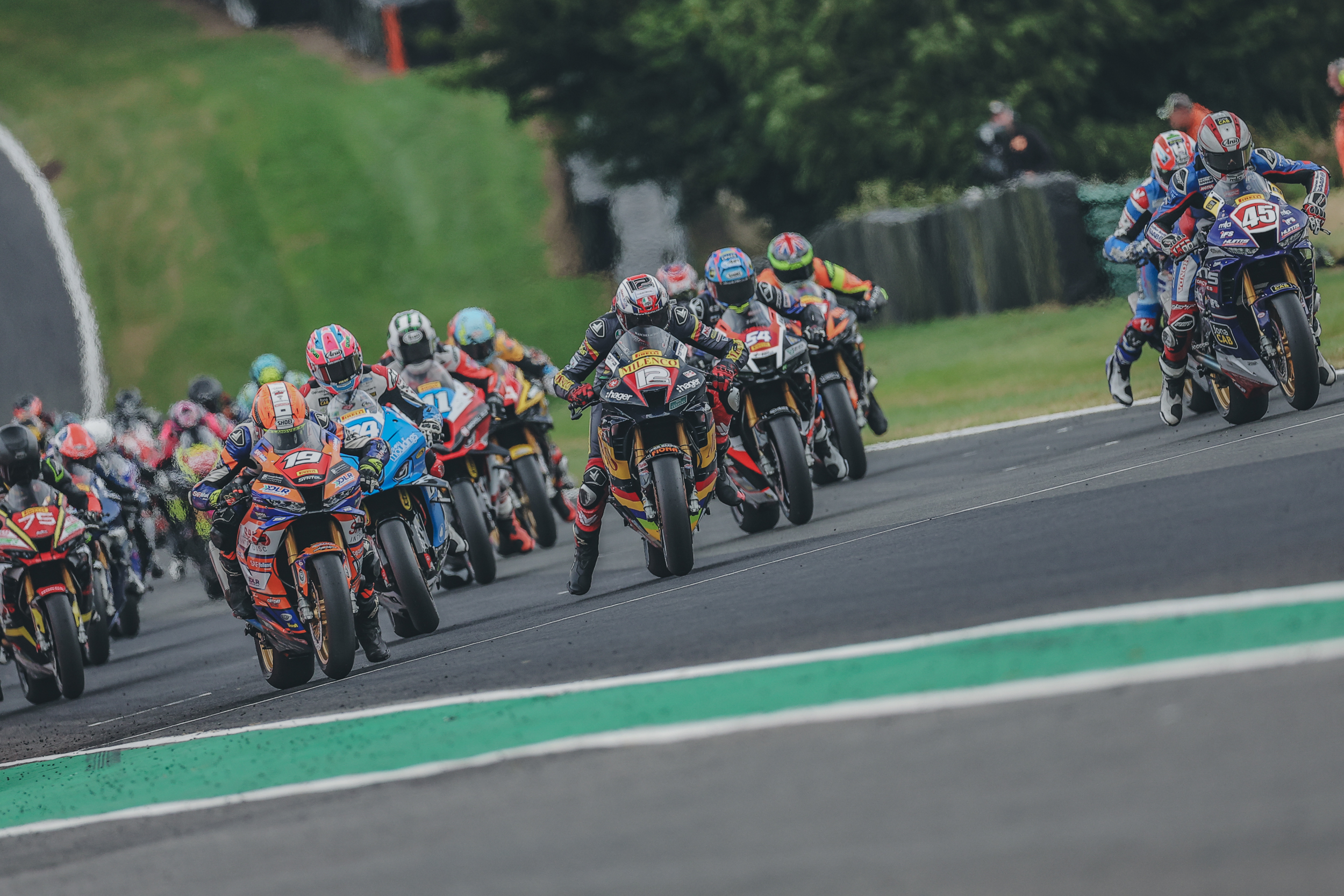 Pirelli National Superstock With Moneybarn Vehicle Finance - Cadwell Park Weekend Recap