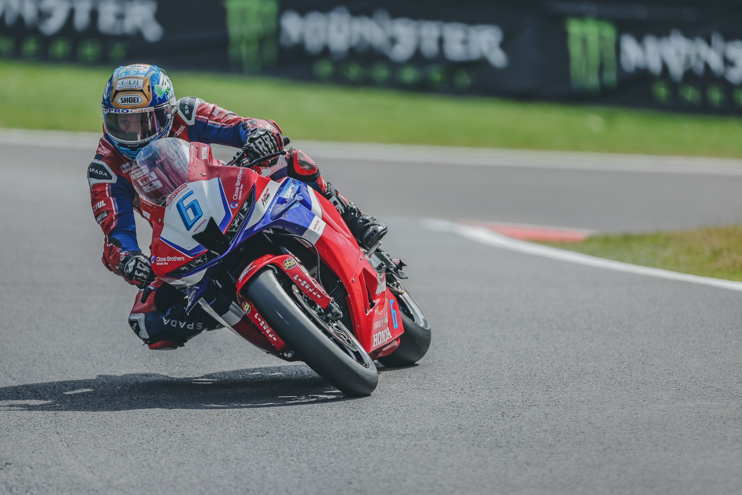 Quattro Group British Supersport & Gp2 / Hel Supersport Cup - Cadwell Park Monday Recap