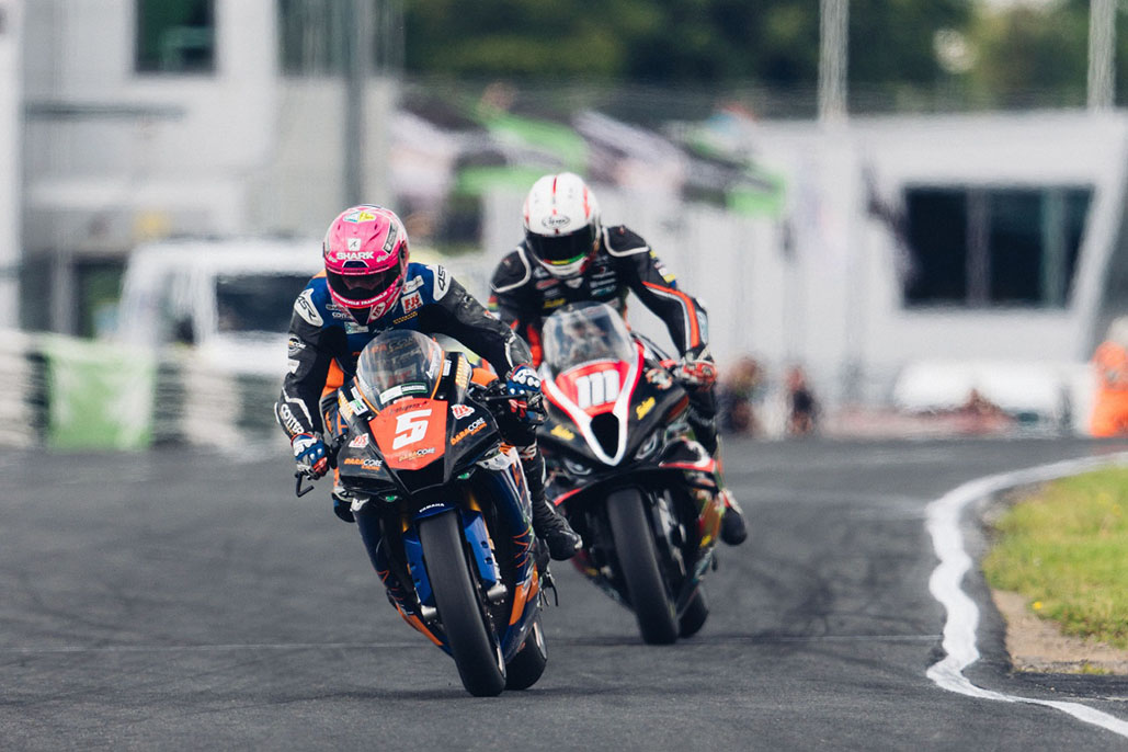 Riders Ready To Shoot It Out For The Principal Insurance Masters Superbike Championship