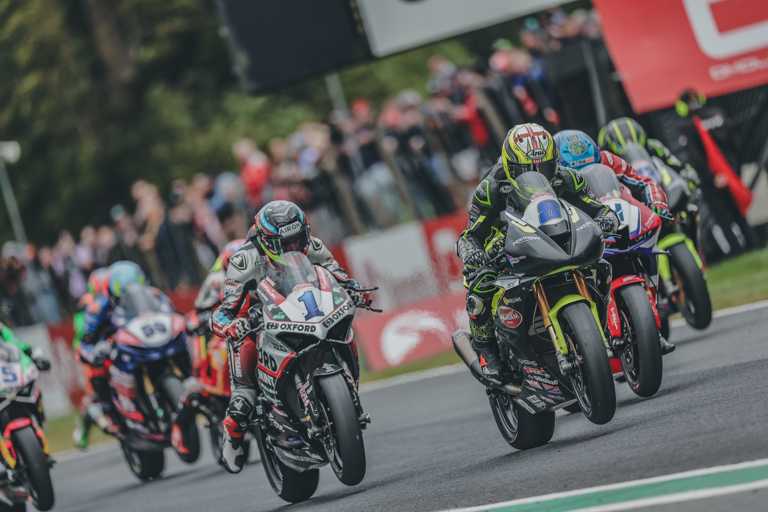 Stapleford Triumphs In Cadwell Park Thriller As Kennedy's Challenge Ends In Heartbreak