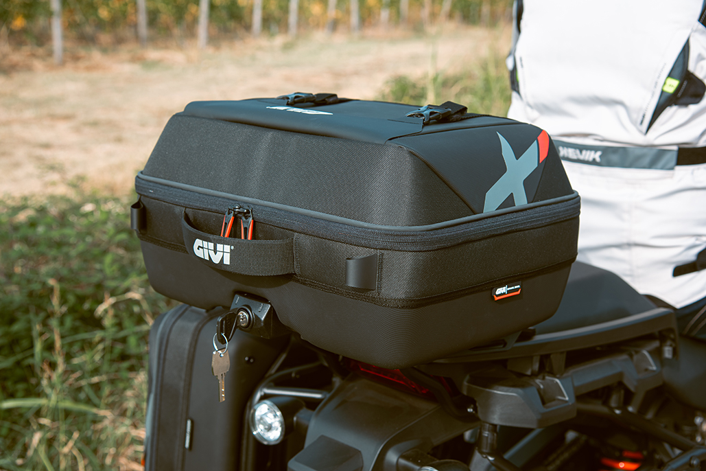 GIVI XL09, maximum adaptability and functionality for travelling