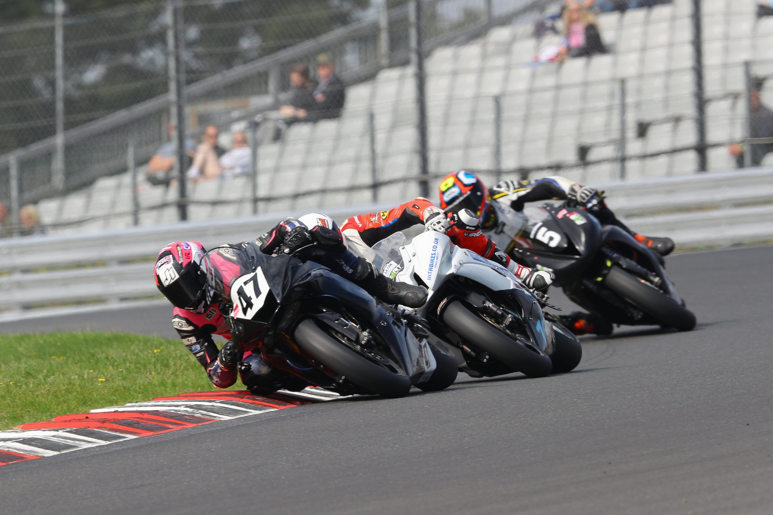 Bemsee: Round 7, Brands Hatch