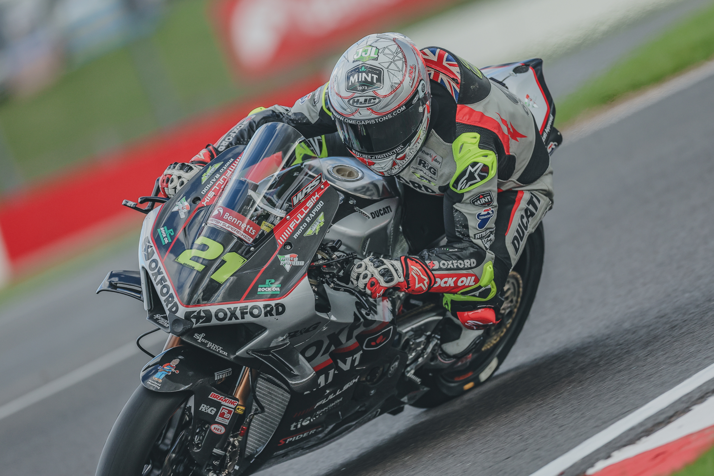 Bennetts British Superbike Championship - Round 10 At Donington Park