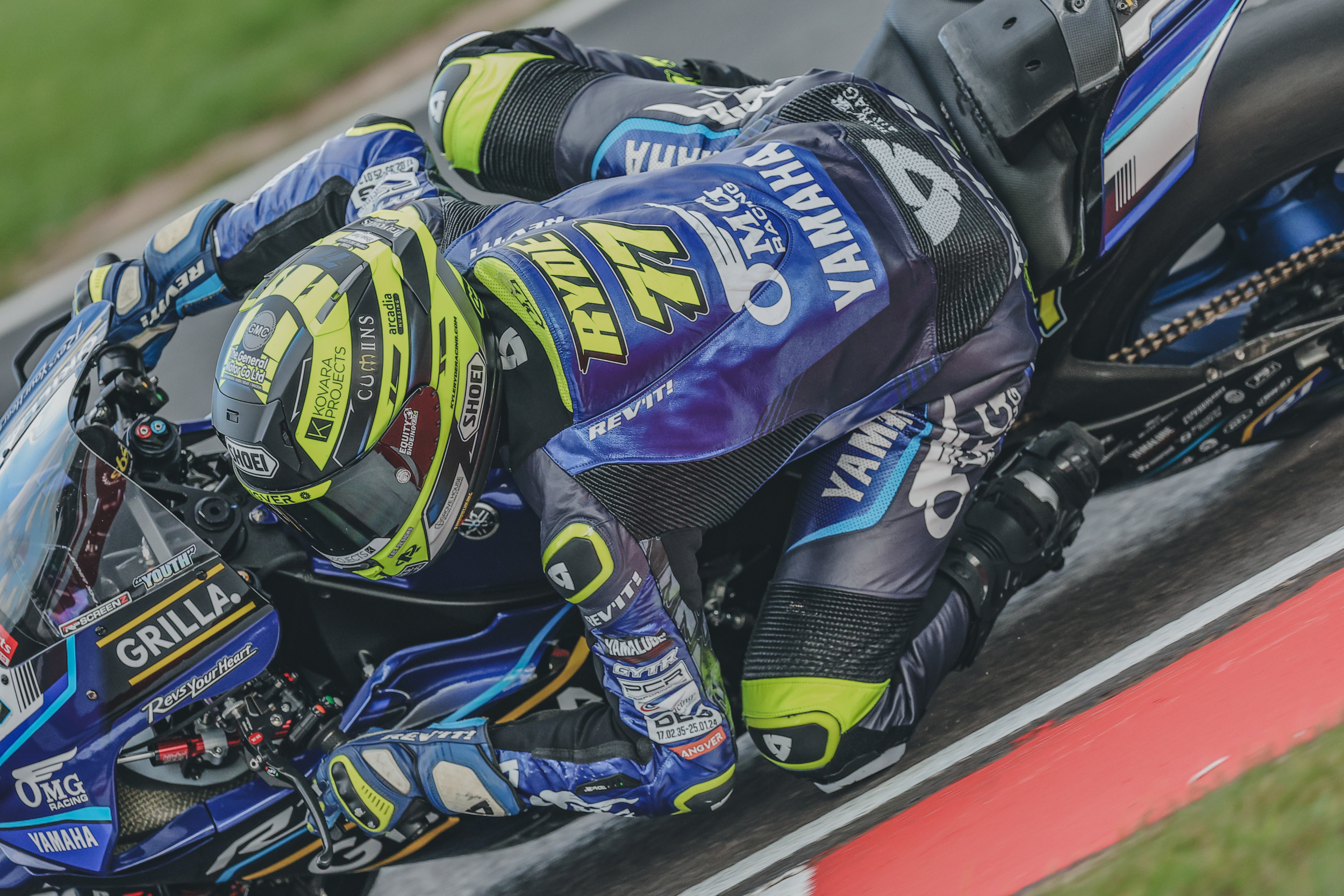 Bennetts British Superbike Championship - Round 10 At Donington Park, Day 3