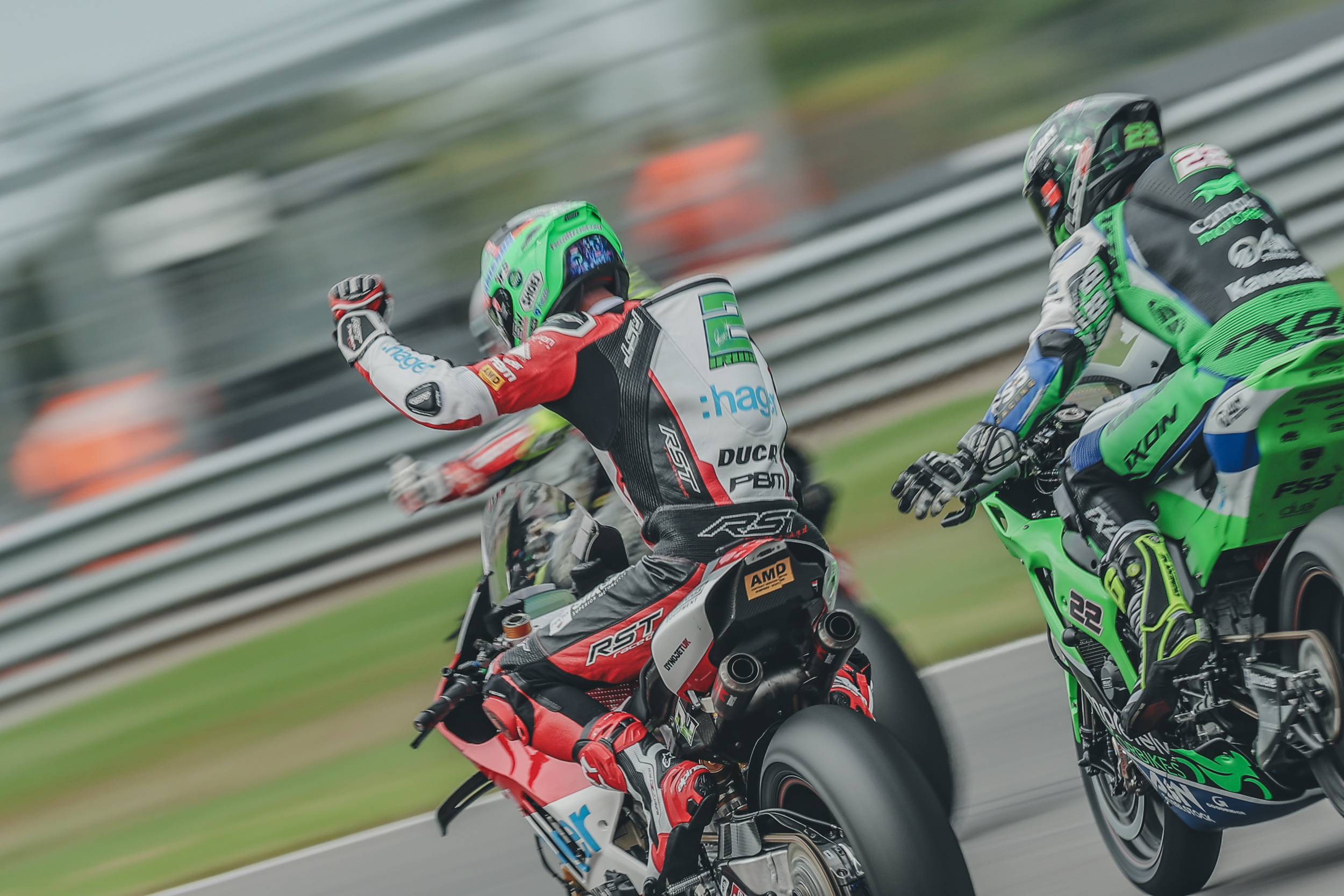 Bennetts British Superbike Championship - Round 10 At Donington Park, Day 3