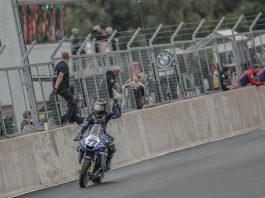 Cooper Triumphs In Thrilling Supersport Feature Race At Oulton Park