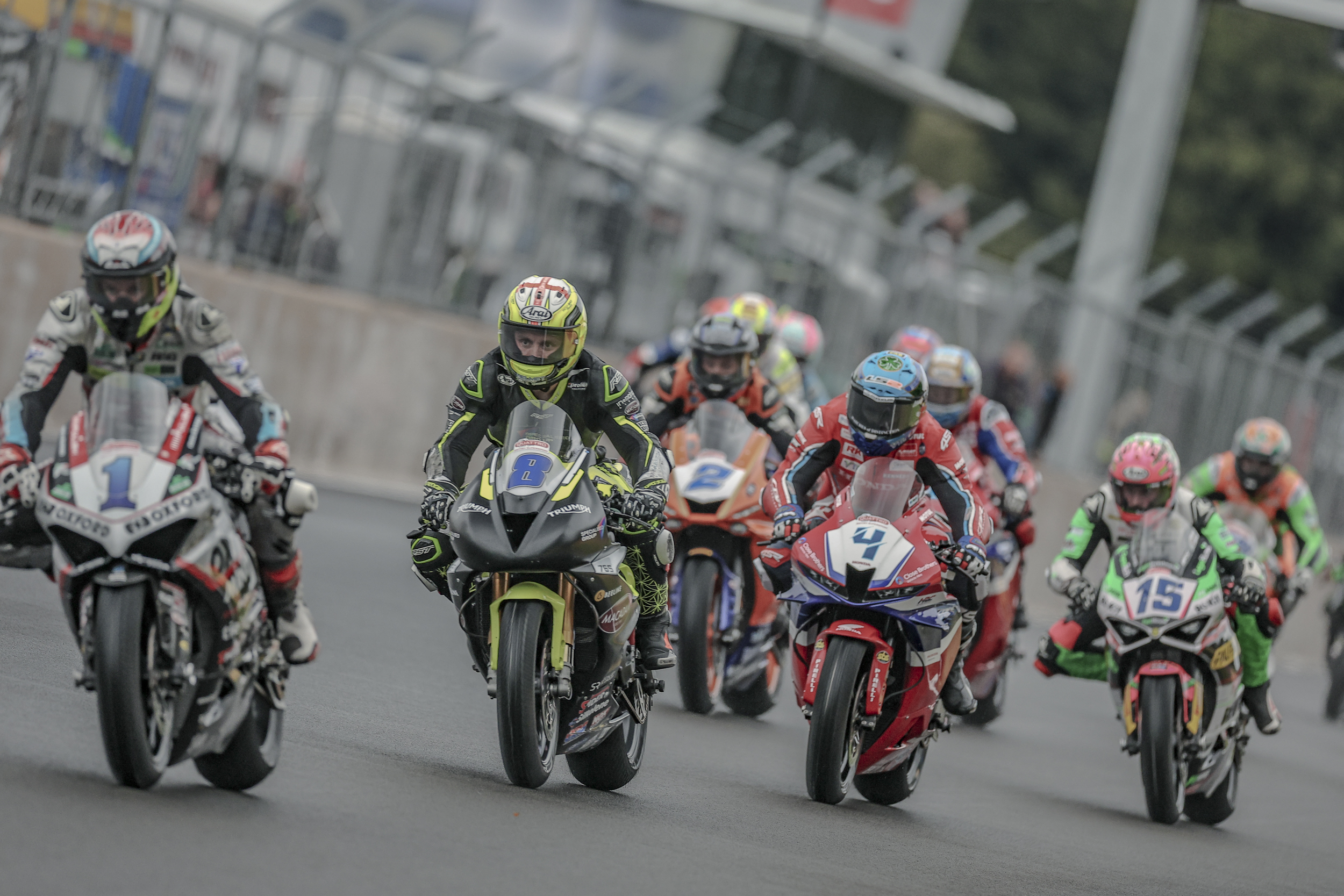 Cooper Triumphs In Thrilling Supersport Feature Race At Oulton Park