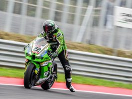 Cremona Welcomes Worldsbk With Lowes Fastest On Day 1