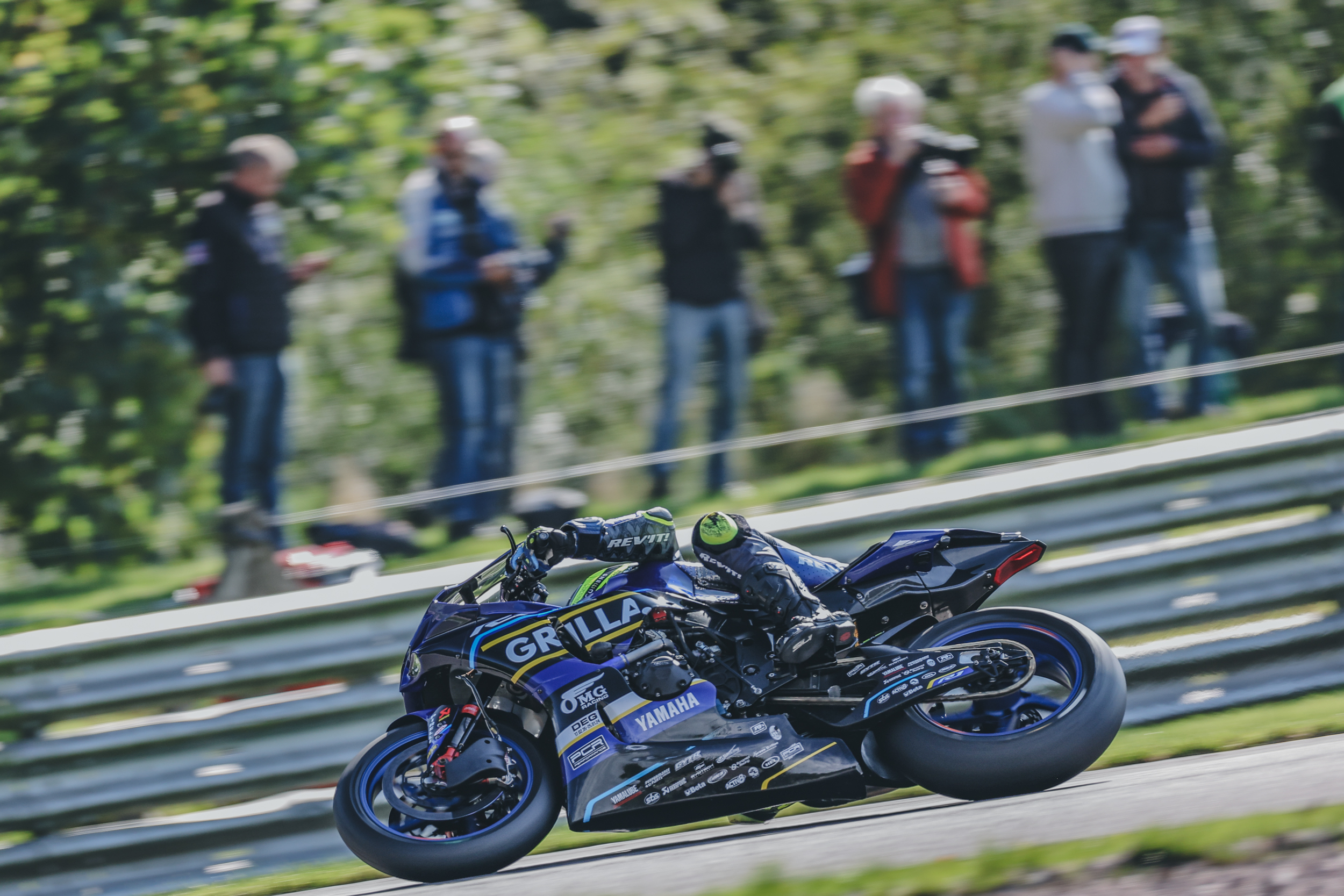 Nesbitt Dominates Day 1 As British Superbike Showdown Kicks Off At Oulton Park