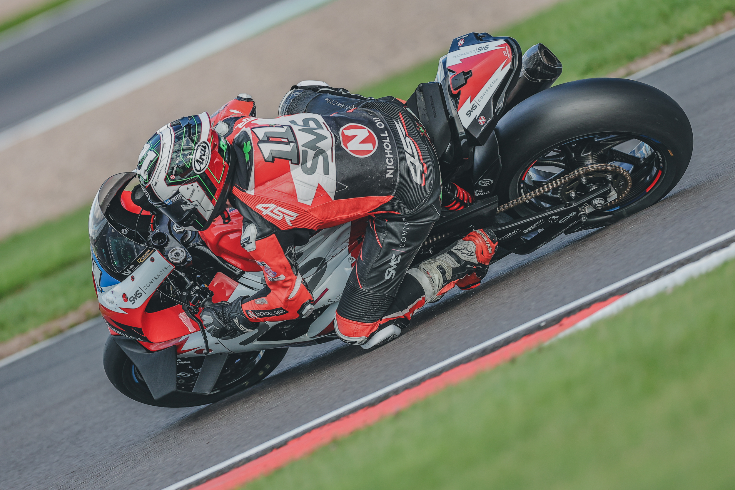 Pirelli National Superstock With Moneybarn Vehicle Finance - Round 10 At Donington Park